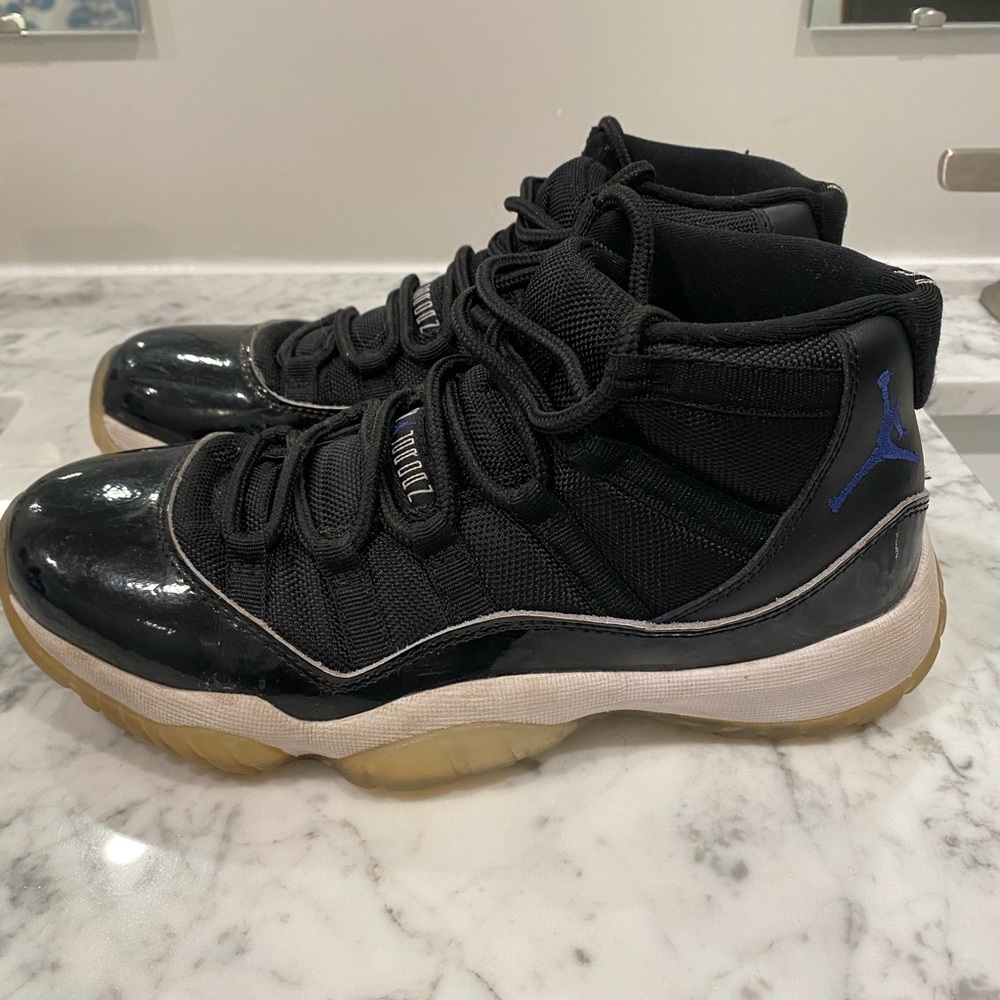 Jordan 11 “Space Jam” 2016